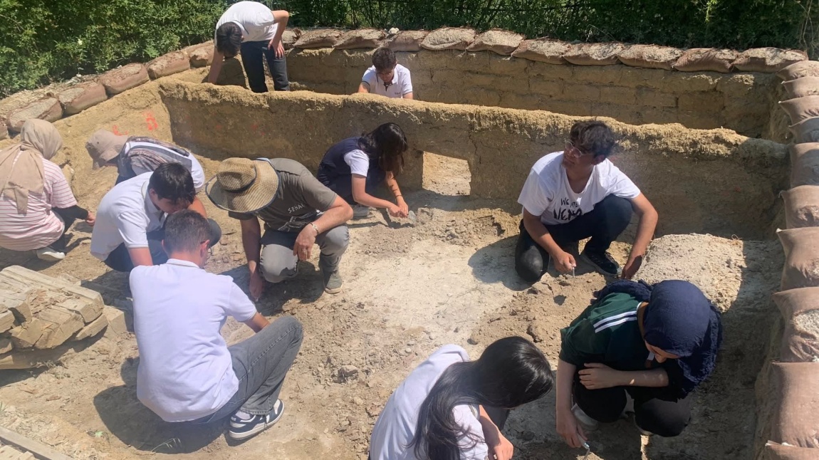 SEHAL HÖYÜK’TE ARKEOLOJİK KAZI UYGULAMALARI YENİDEN BAŞLADI
